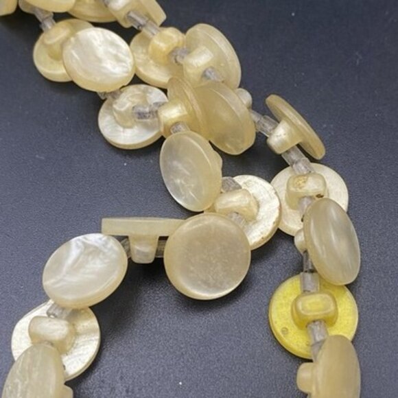 Vtg 54" Mother of Pearl 11 mm Button Necklace Natural Handmade Boho Folk Art - Picture 5 of 6